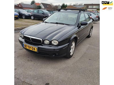 Jaguar X-type 2.0 V6 SE