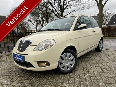 Lancia Ypsilon 1.2 Argento