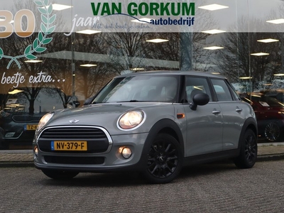 MINI Mini 1.2 One Business / Navigatie (bj 2017)