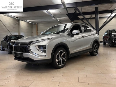 Mitsubishi Eclipse Cross 2.4 PHEV Intense Camera Apple