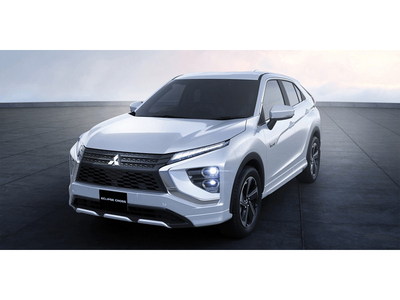 Mitsubishi Eclipse Cross 2.4 PHEV Intense+ DEMO! NIEUW! 5500,- KORTING!