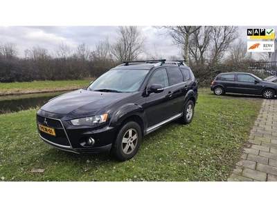 Mitsubishi Outlander 2.2 DI-D Intense