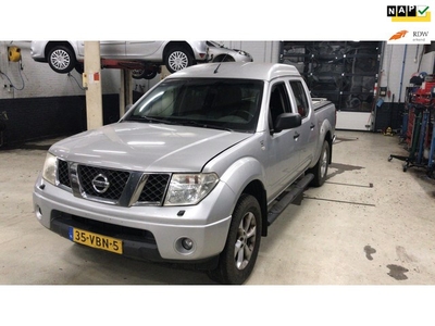 Nissan Navara 2.5 dCi LE Double Cab