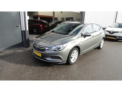 Opel Astra 1.0 Online Edition