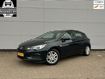 Opel Astra 1.0 Online Turbo Edition / Cruise / Navi / Led /