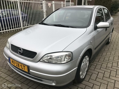 Opel Astra 1.6 Edition