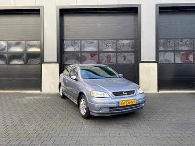 Opel Astra 1.6 Njoy