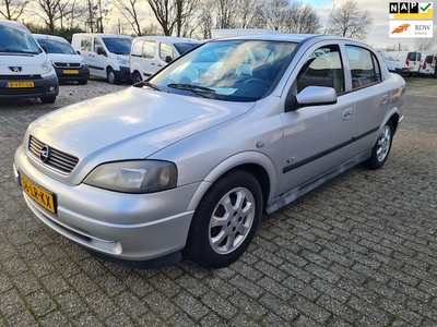 Opel Astra Benzine