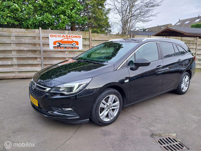 Opel Astra Sports Tourer 1.4 Turbo Online Edition