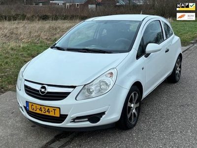 Opel Corsa 1.0-12V Selection 3-Drs Audio/CD Electric pakket