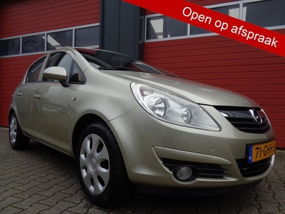 Opel Corsa 1.2-16V Enjoy,5drs,Airco,Uniek 22000 KM NAP!