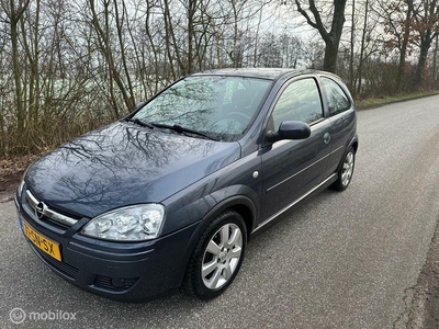 Opel Corsa 1.2-16V Silverline Apk 17-03-2025