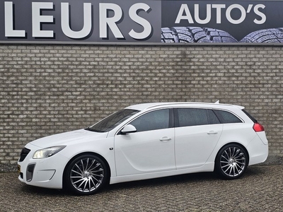 Opel Insignia Sports Tourer 2.8 T OPC 4x4