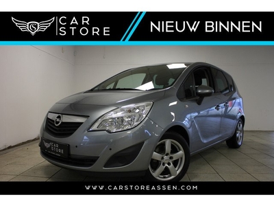 Opel Meriva 1.4 Cosmo / PDC / ECC / ST VWM / CRUISE / +++