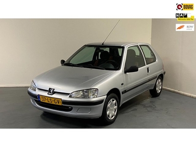 Peugeot 106 1.1 XR Parrot Bluetooth Airbag bestuurder