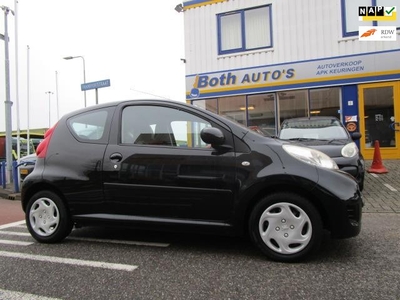 Peugeot 107 1.0-12V Sublime