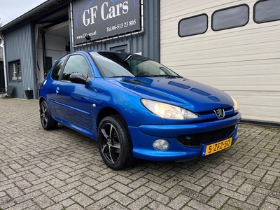 Peugeot 206 1.4 Forever 2007 APK AIRCO