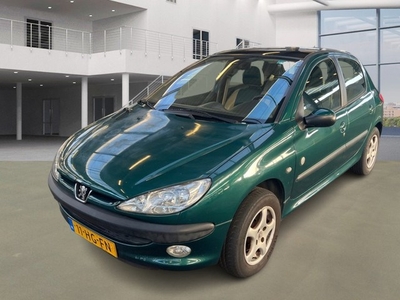 Peugeot 206 1.6-16V Roland Garros