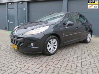 Peugeot 207 1.4 VTi Urban Move 5 deurs airco 123405 km nap