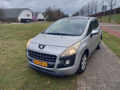 Peugeot 3008 1.6 VTi ST