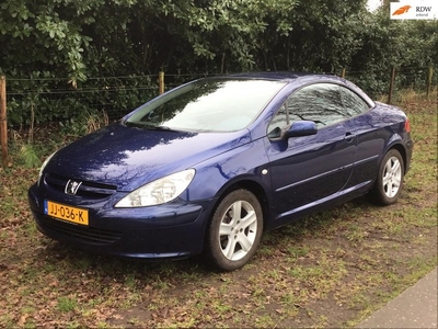 Peugeot 307 CC 2.0-16V cabrio met nieuwe APK