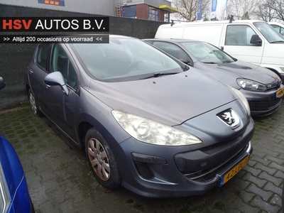 Peugeot 308 1.6 VTi Blue Lease (koppeling hoorbaar)