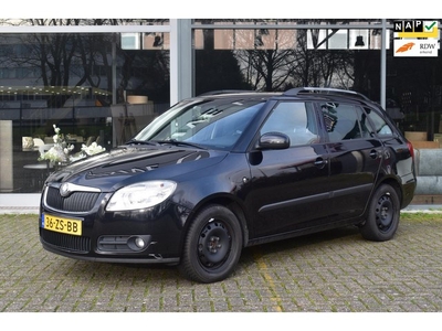 Skoda Fabia Combi 1.6-16V Elegance Automaat Airco