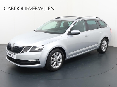 SKODA OCTAVIA Combi 1.0 TSI Greentech Business Edition Parkeersensoren achter | Apple Carplay / Android Auto | Stoelverwarming | Lederen/stof bekleding