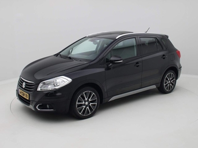 Suzuki S-Cross 1.6 High Executive AllGrip Panorama /Leder