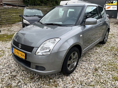 Suzuki Swift 1.3 GLS Airco Nieuwe versnb en koppeling !!