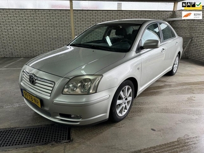 Toyota Avensis 1.8 VVTi Linea Luna