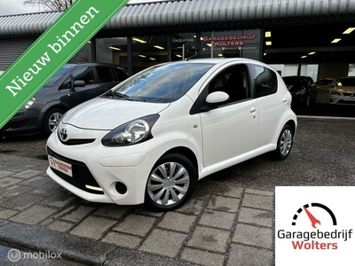 Toyota Aygo 1.0 VVT-i Now AIRCO NIEUWE APK 5drs