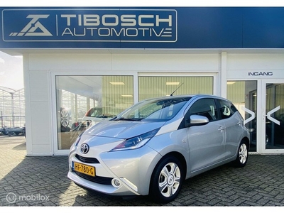 Toyota Aygo X 1.0VVT-i x-clusiv NAP?CAMERA LM-VELGEN