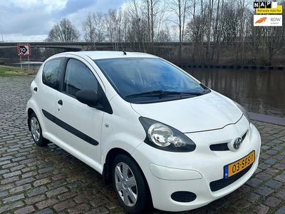 Toyota Aygo Benzine