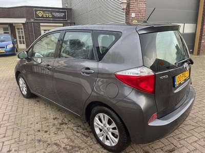 Toyota Verso-S 1.3 VVT-i Aspiration (bj 2011)