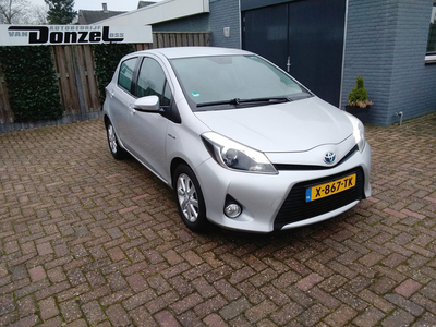 Toyota Yaris 1.5 Full Hybrid Aspiration AUTOMAAT+ NAVIGATIE + ACHTERUITRIJ CAMERA