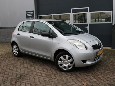 Toyota Yaris Benzine