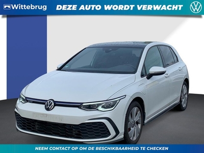 Volkswagen Golf 1.4 eHybrid 245pk DSG GTE / Panoramadak /