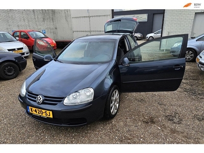 Volkswagen Golf 1.4 Trendline Business AIRCO