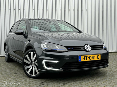 Volkswagen Golf 1.4 TSI GTE | Aut | Leder | Camera | Pano | 2015 | Trekhaak | Volledige historie | NAP |