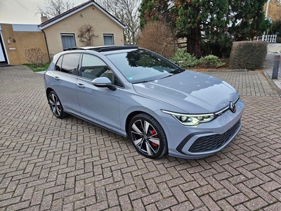 Volkswagen Golf 1.4 GTE 245PK PANO CAMERA SFEER CARPLAY