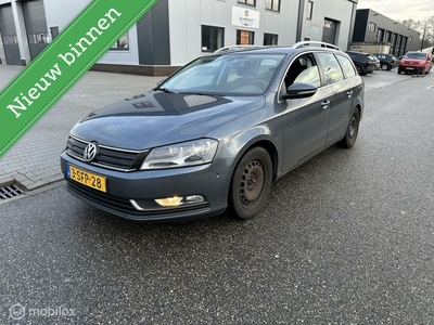 Volkswagen Passat Variant 1.6 TDI Highline BlueMotion lichtm