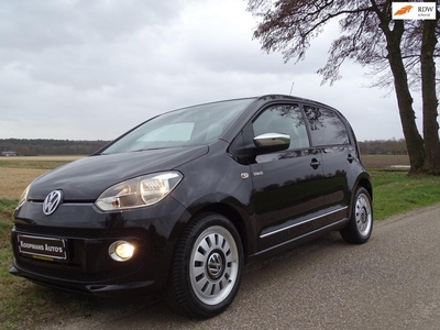 Volkswagen Up! 1.0 high up!