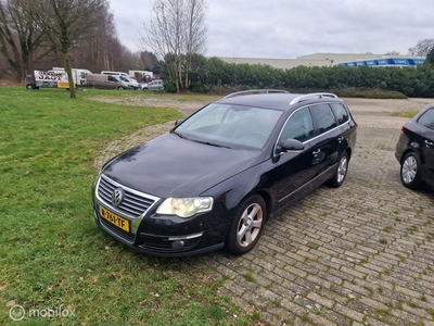 VW Passat Variant 2.0 TFSI Highline motor loopt slecht