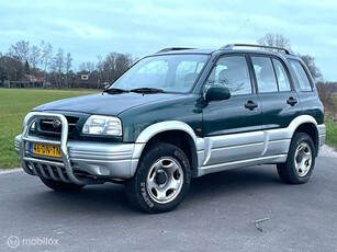 Suzuki Grand Vitara 2.5 V6