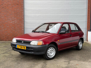 Toyota Starlet 1.3 XLi | NAP | NEW APK | STUURBEKRACHTIGING