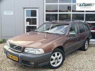 Volvo V70 XC 2.5 T AWD Nordic | cross country | automaat |