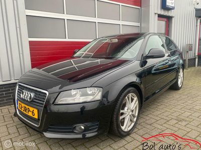 Audi A3 1.6 Attraction Pro Line Business nieuwe apk!