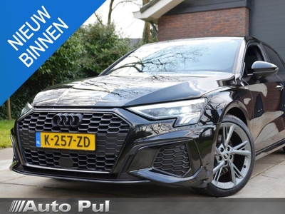 Audi A3 Limousine 30 TFSI S Line edition Automaat/Navi/Pdc/Ecc/Virtual cockpit/Privacy glass/Cr-Controle/18-Inch Lmv