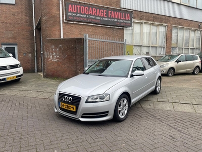 Audi A3 Sportback 1.6 TDI Attraction Advance